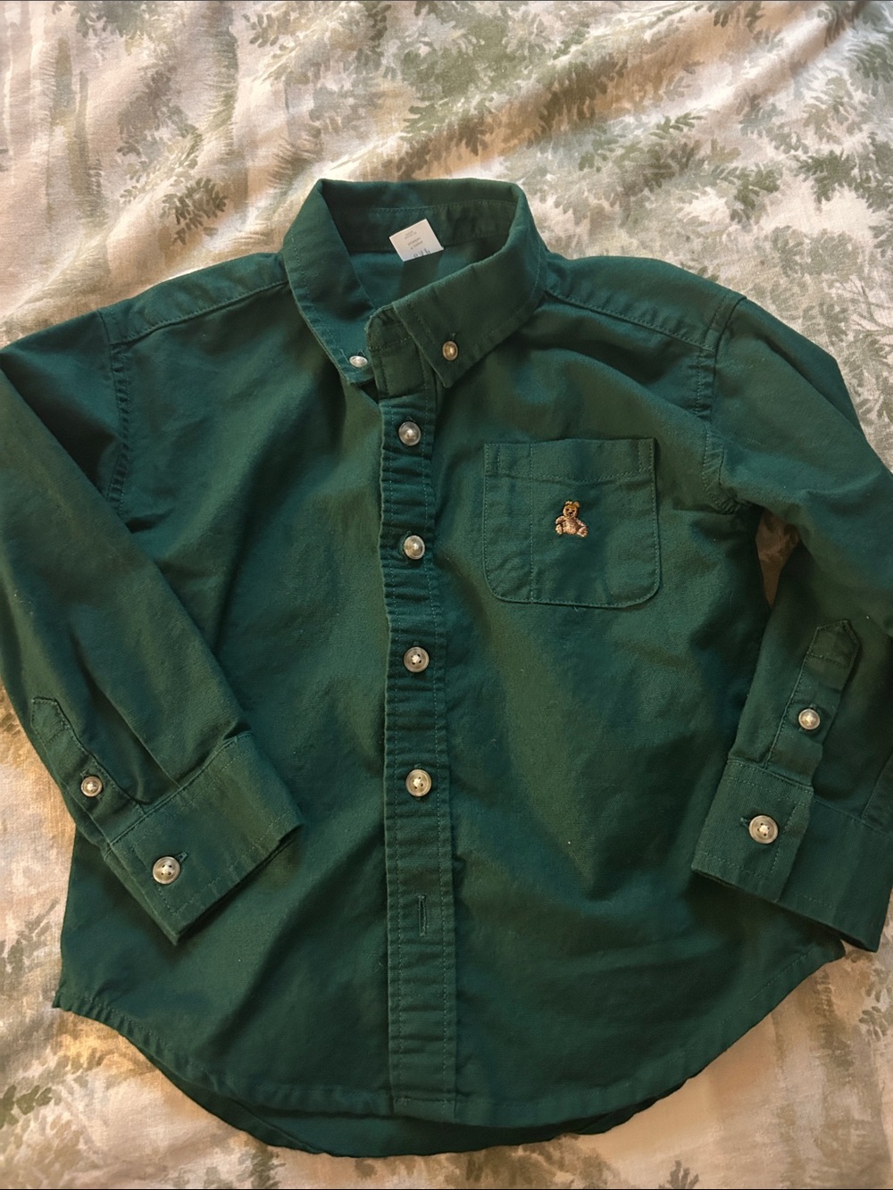 GAP Dark Green Long-Sleeve Button-Down Shirt with Embroidered Bear